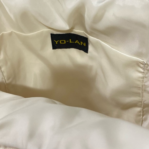 YO-LAN handmade cream canvas lined tote bag, inside patch pocket.  NWOT. - Picture 2 of 5